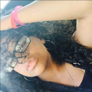 Meet your Posher, Kadisha